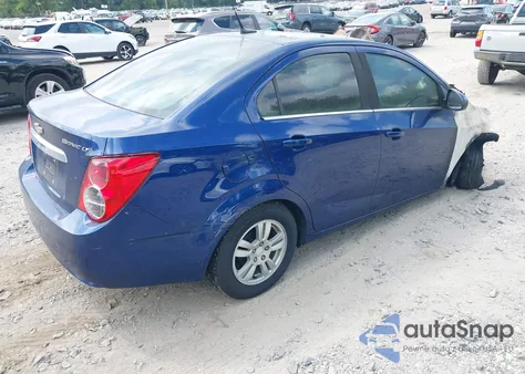 2013 Chevrolet Sonic Lt Auto из США, поврежденный, VIN 1G1JC5SG9D4233207